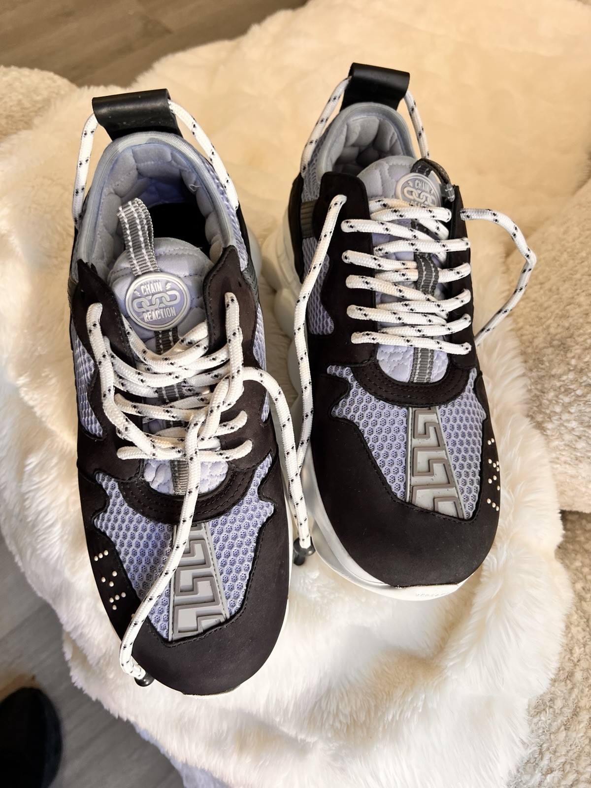 Versace Chain Reaction Men’s Low Top Sneakers Black/Light Purple/White/Gray
