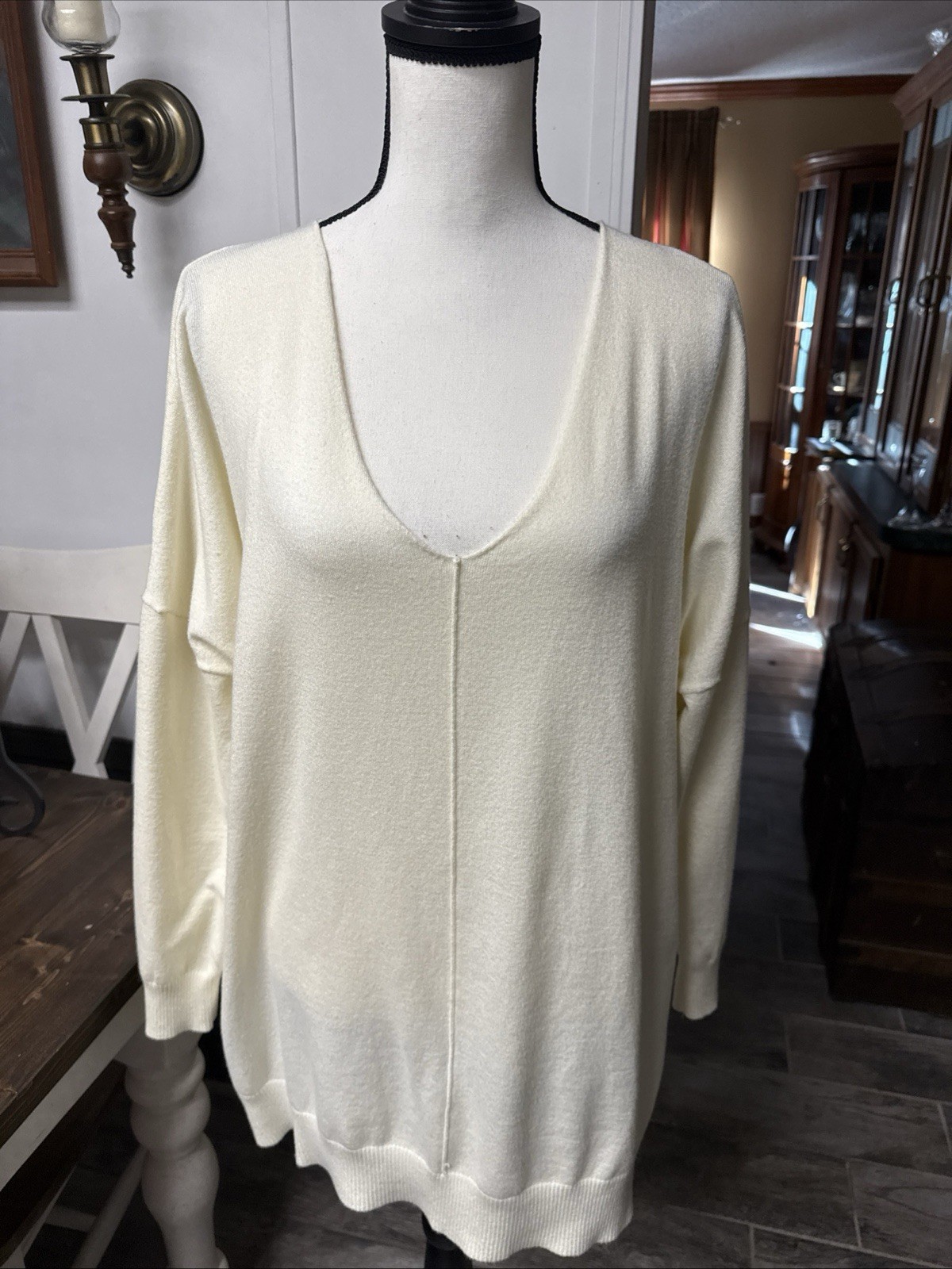 NWOT Laurie Felt Los Angles Ivory Tunic Length Sweater Sz L