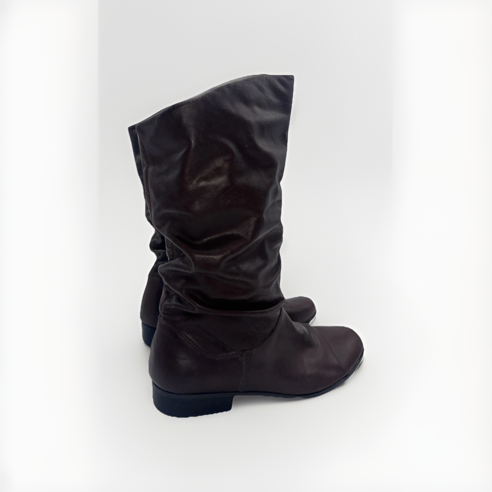 Women’s Brown Leather Mid Calf Boots Size 9M Flat Casual Riding Boots