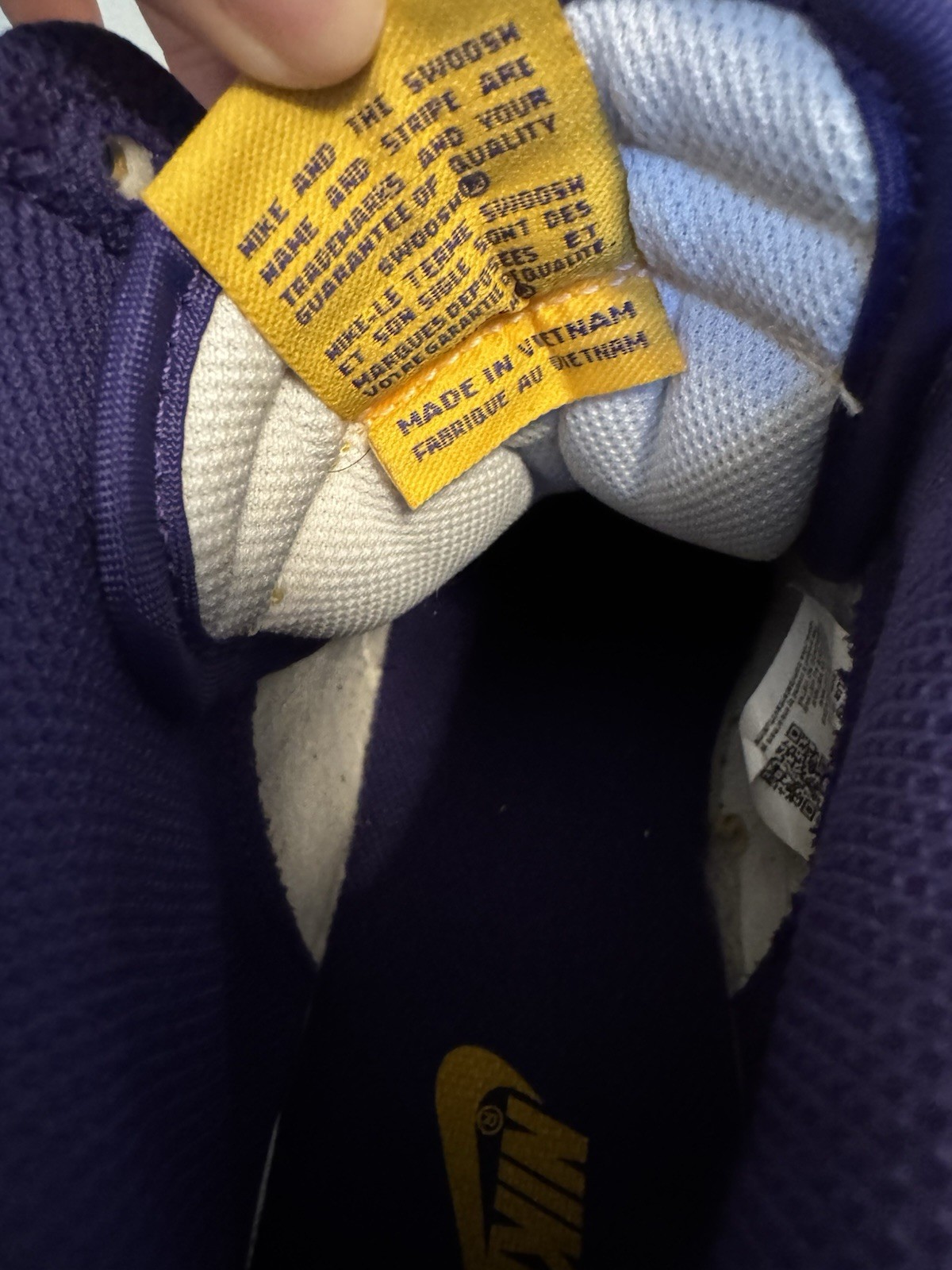 Nike Dunk Mid Top Lace-Up Sneaker Lakers Court Purple/University Gold DD1399-500