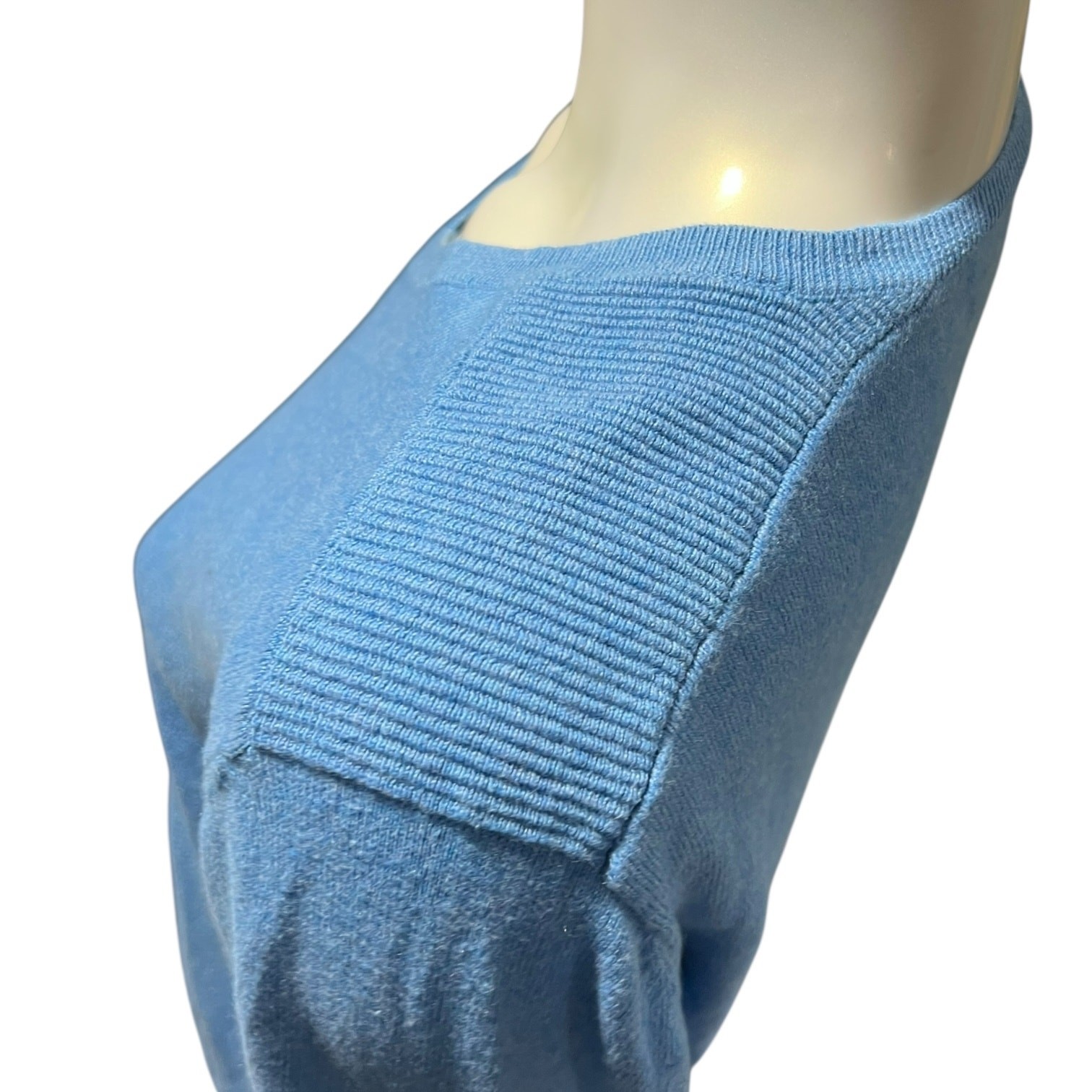 Marc Anthony Blue VNeck Sweater Cotton Poly Blend Size XL