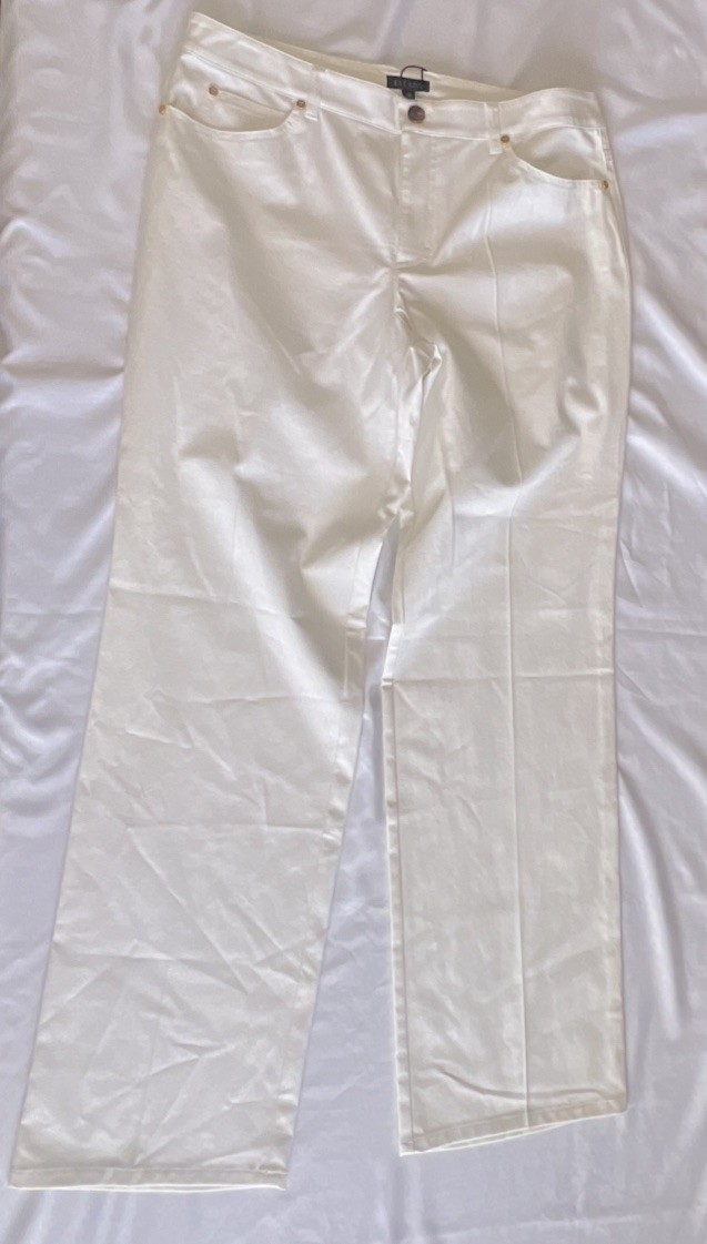 ESCADA Lime White Trousers Pants Sz 44 US 14 NWOT Luxury Gold Button Bold Modern