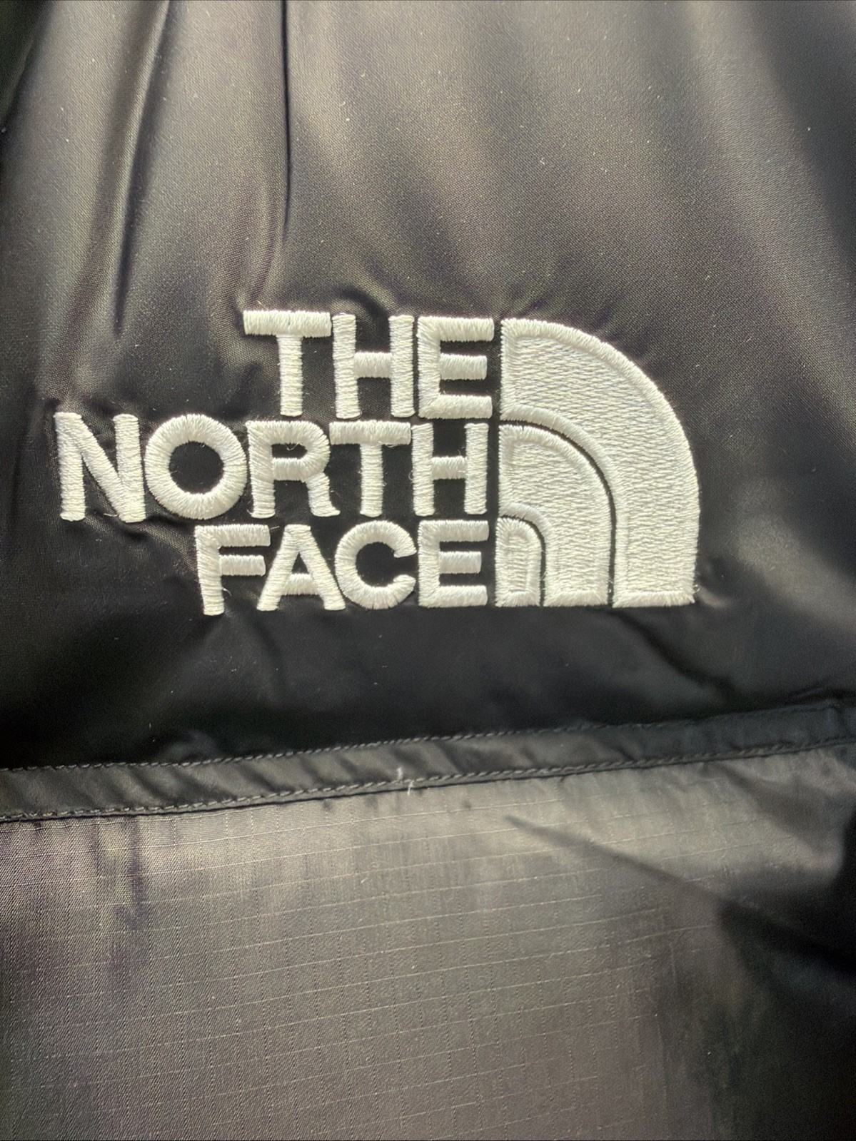 The North Face Mens 96 Retro Nuptse 700 Down Jacket Black Size Medium