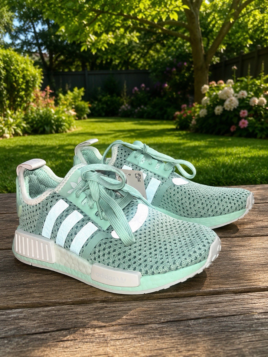 adidas NMD_R1 Knit Blush Green/Cloud White Boost Low Top Sneakers FV1739