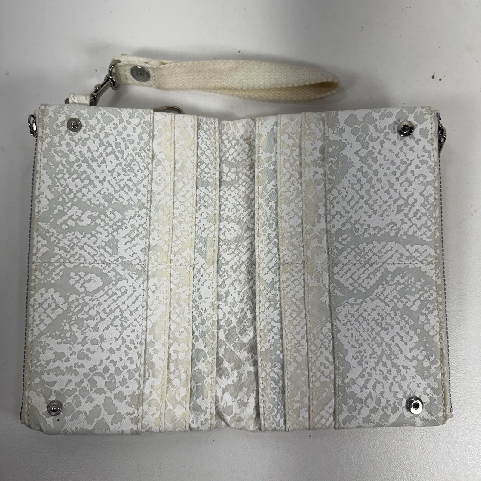 Kipling White & Gray Snakeskin Print Canvas Zipper Wristlet Pouch Front Pocket