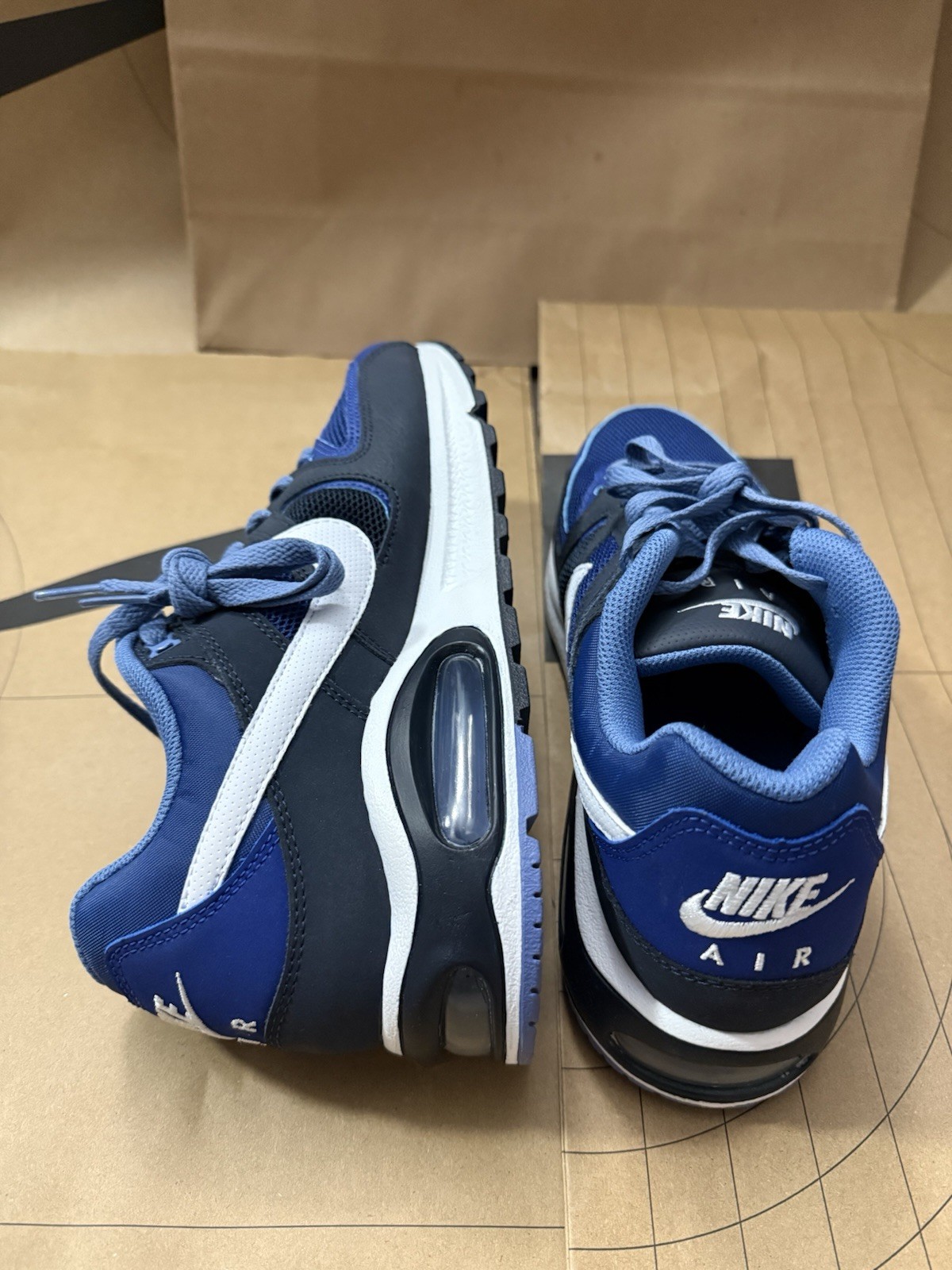 Nike Air Max Command Command Brand New Size 8 Men