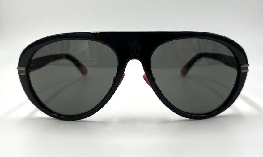 Authentic MONCLER Navigaze ML0240 01A Shiny Black w/Smoke Lens Sunglasses 57 mm