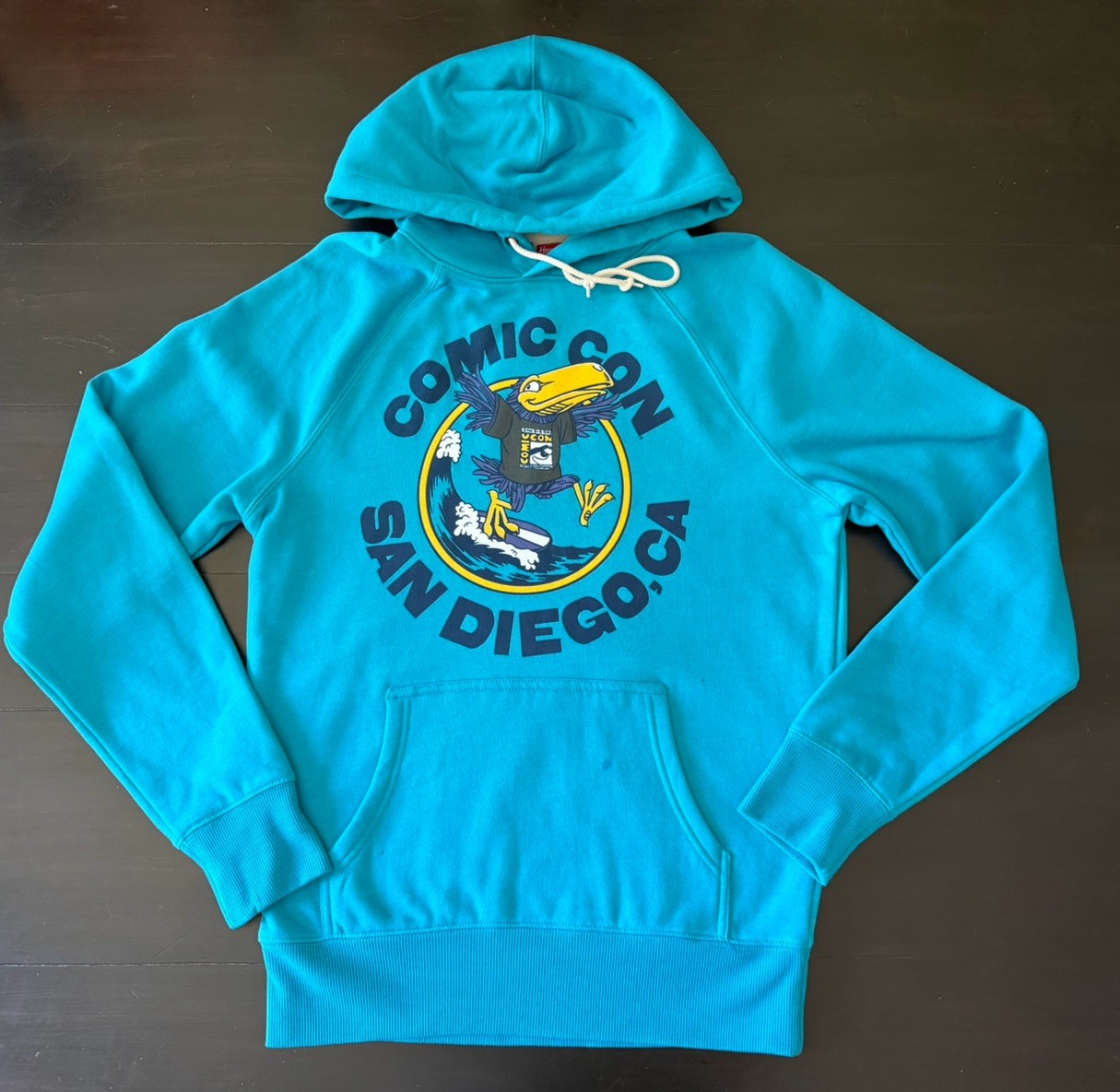 NWT! [S] San Diego COMIC CON SDCC Int’l Hoodie Blue Surf Toucan Official Merch