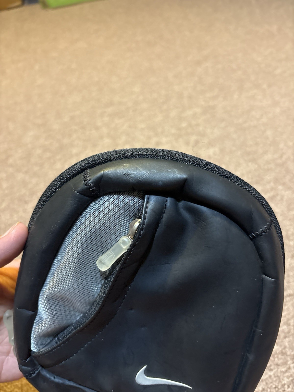 Vintage 2000s Nike Black Basic Check Y2K CD Disc Carrier
