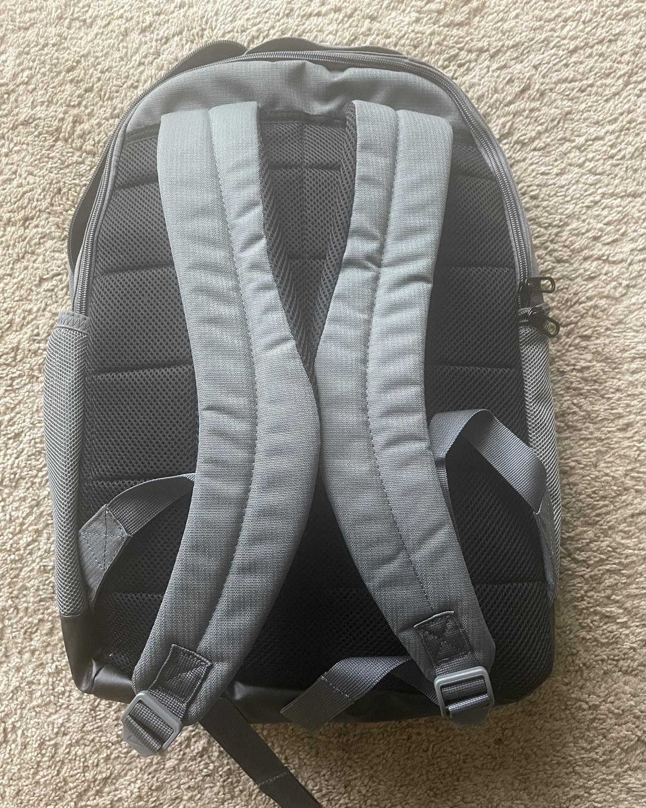 Nike Gatorade Brasilia Training Backpack -24 L Color Grey/Black -New with tags