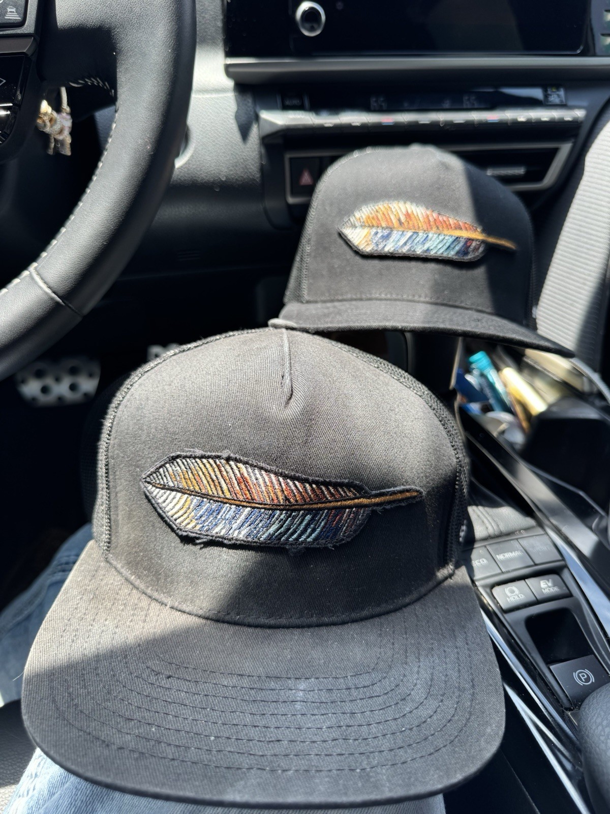 2 RARE!! Southern String Hat Co Feather Black Mesh SnapBack Hat 125$ PER hat
