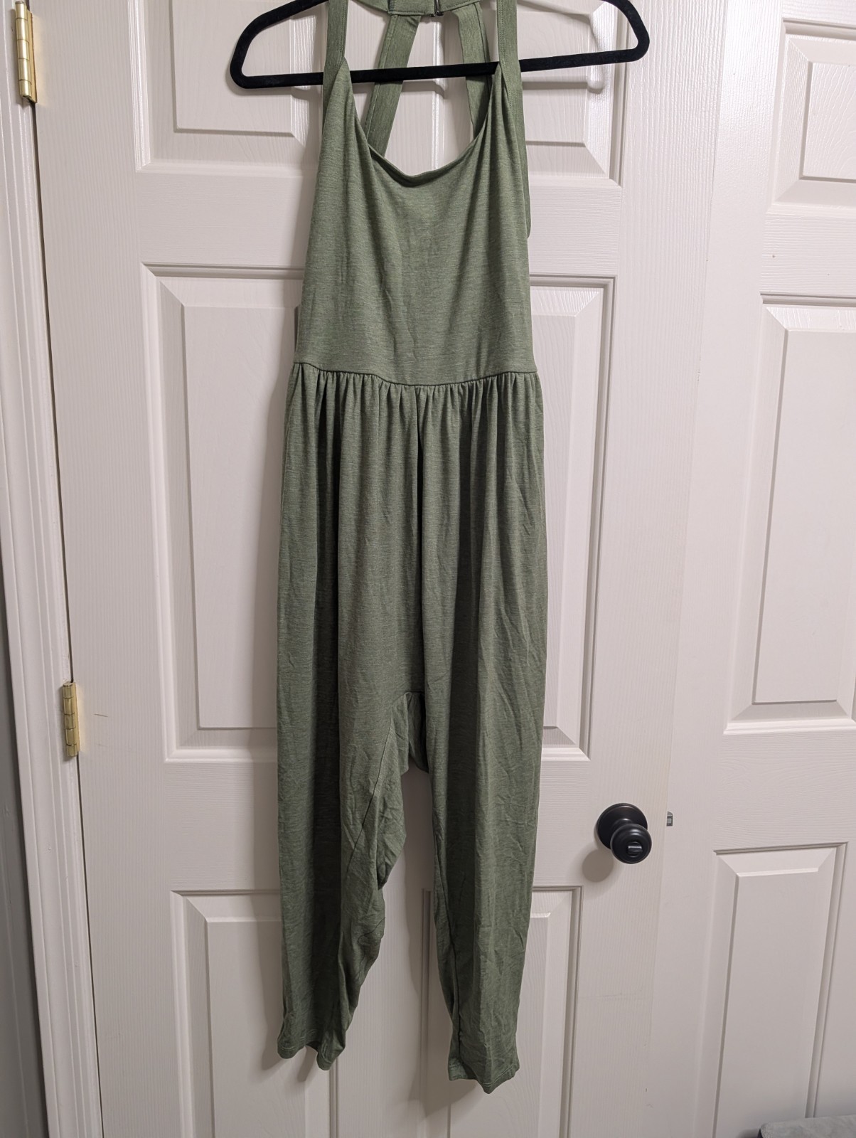 Halara Women’s Green Halter Twist Front Knit Stretch Jumpsuit Relaxed Fit L