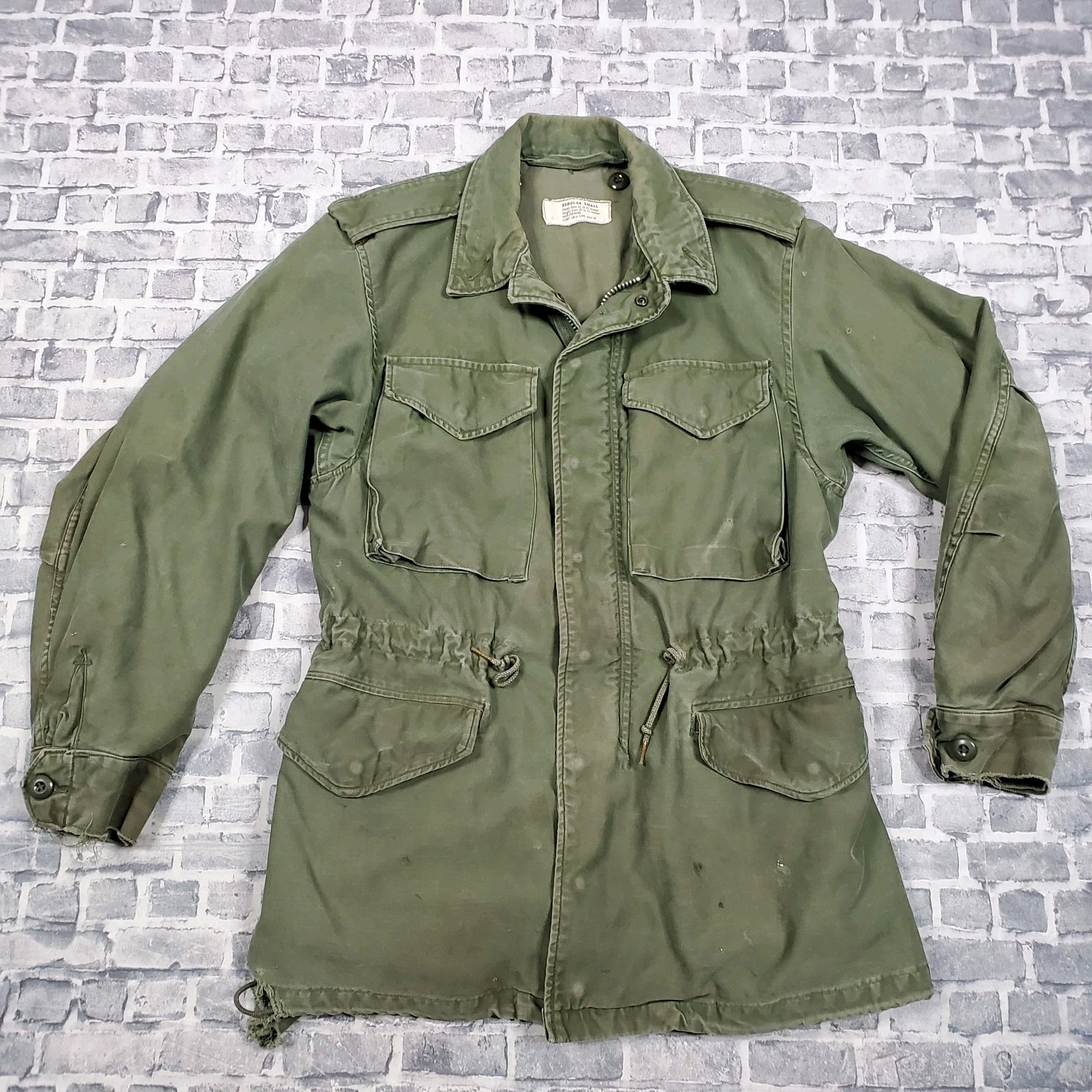 Vtg Thrashed US Army Military Jacket Small M-1951 Korean War Field Liner