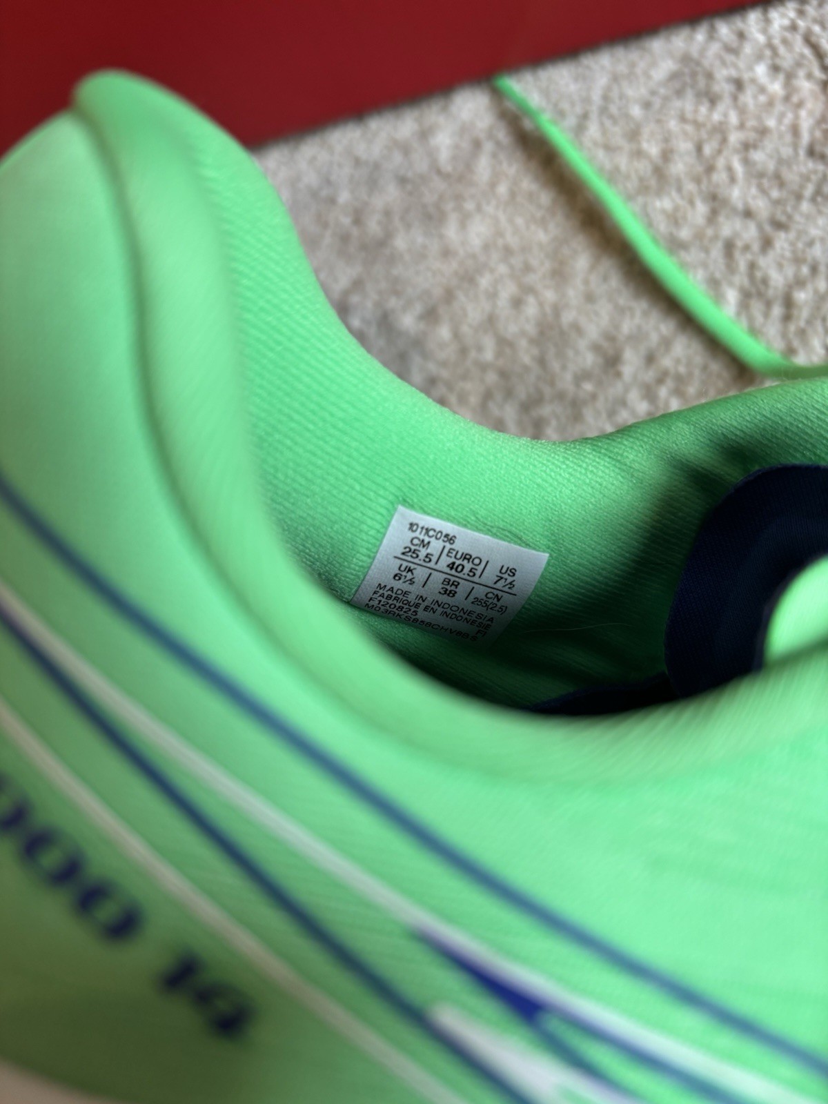 ASICS GT-2000 v14 Green Running Shoes Size 7.5 US Used Excellent Cond