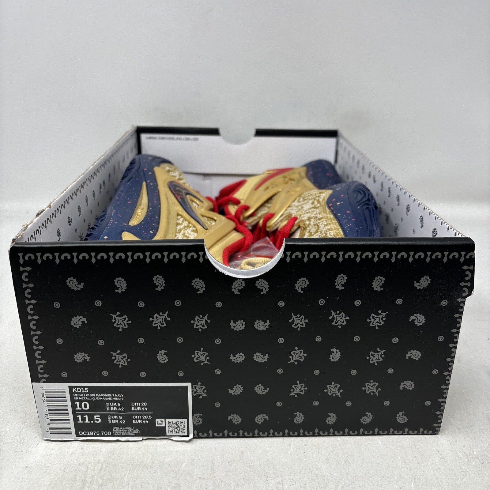 Nike KD15 Olympic Gold Medal Sneaker, Size 7.5 / 9W BNIB DC1975-700