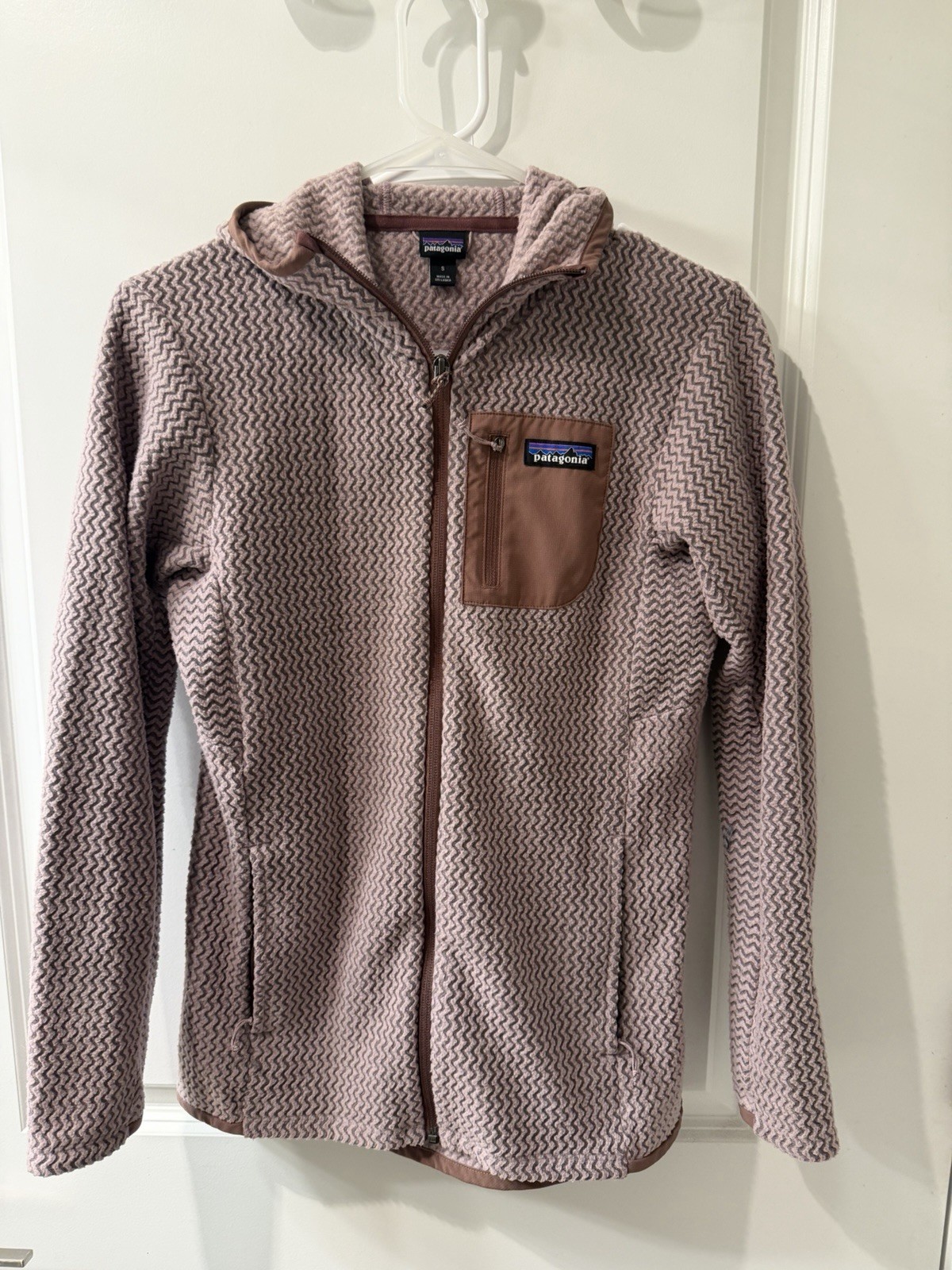 Patagonia Women’s Small Full Zip Fleece Pink Brown Textured Better Sweater