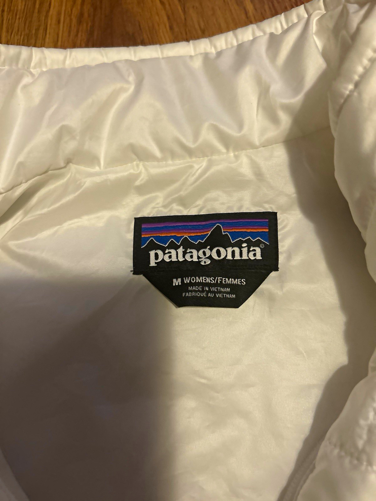 Patagonia Women’s Nano Puff Full Zip Quilted Puffer Mid-Length Jacket White M