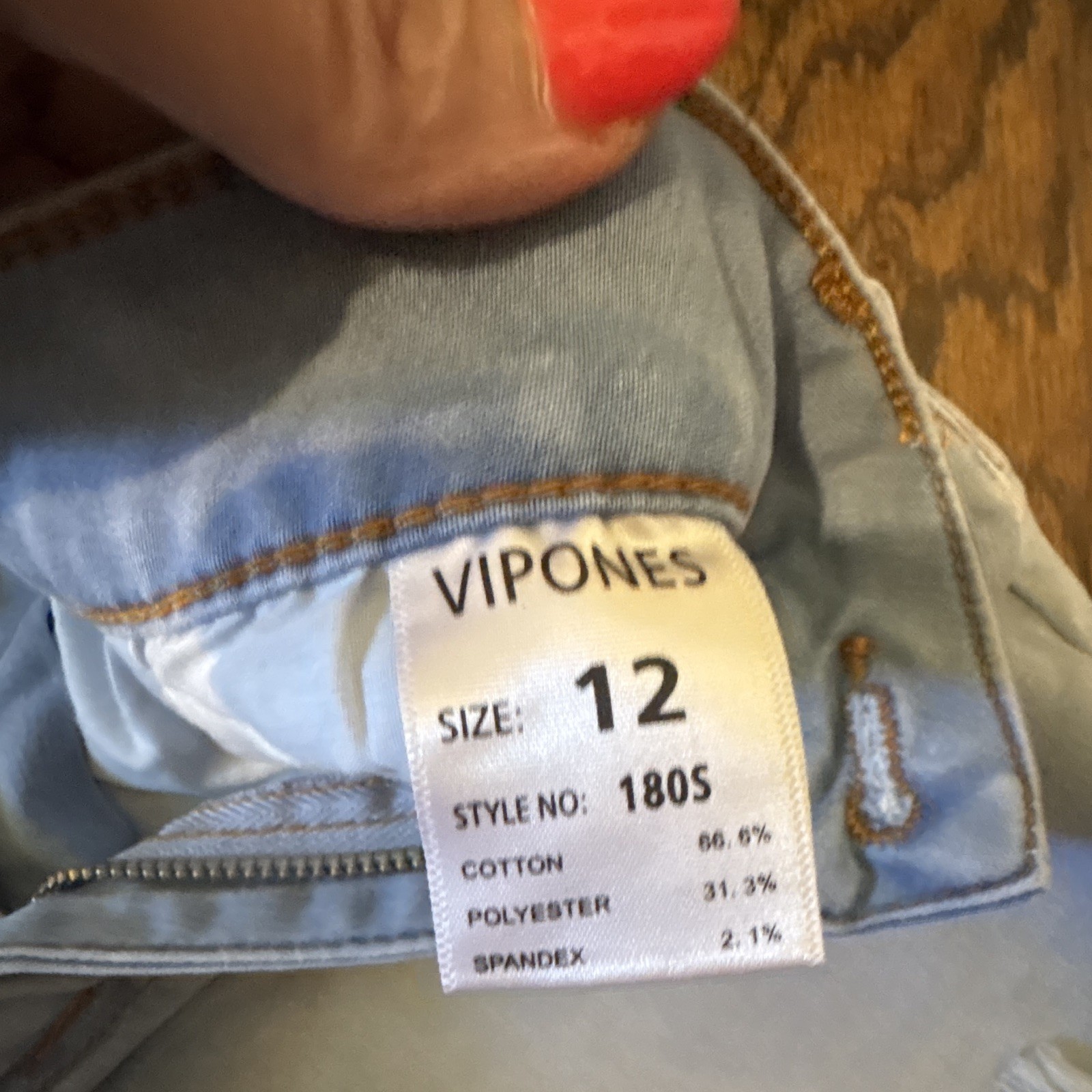 VIPONES Women’s Blue Light Wash Denim Cut Off Shorts Size 12 Mid Rise 5-Pocket