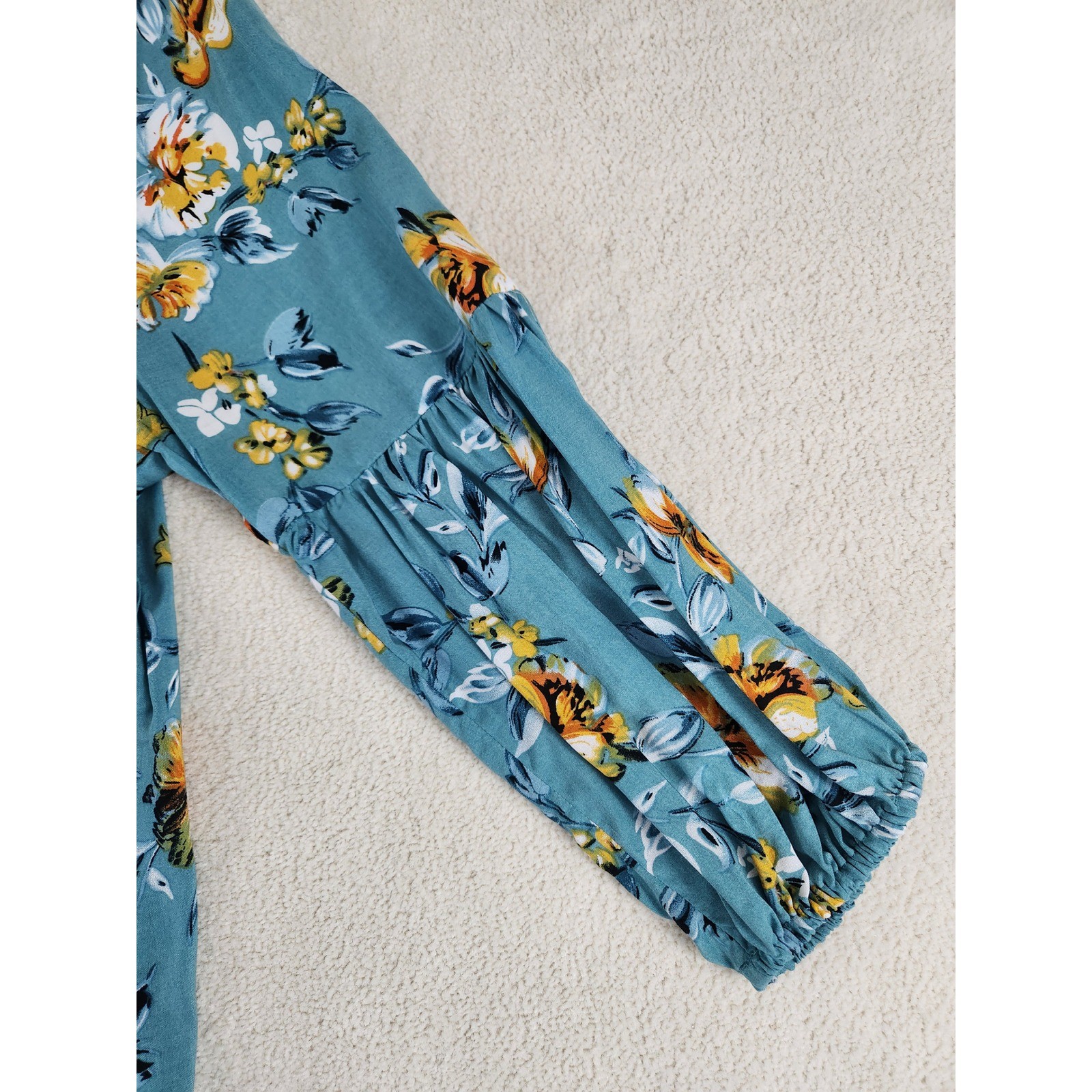 New Brina & Em Stitch Fix 3/4 Sleeve Teal Floral Blouse Size Medium Fall