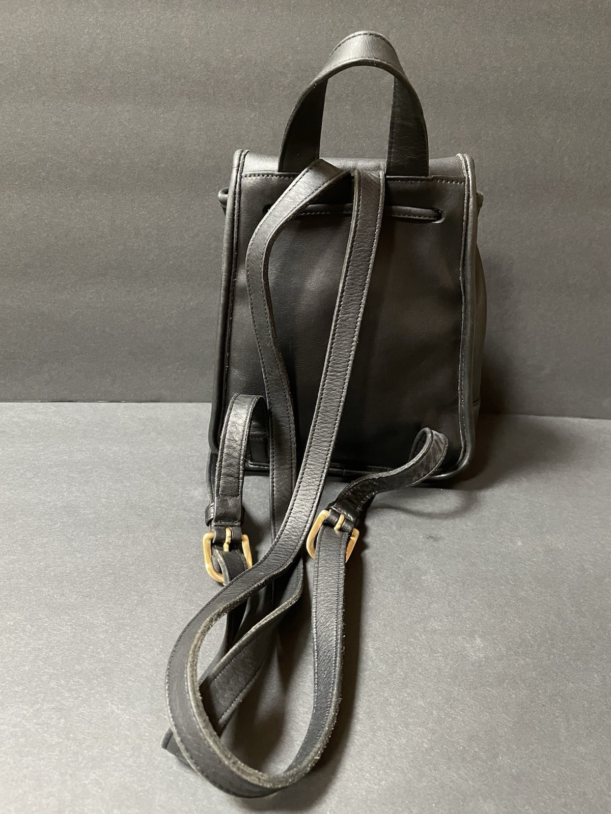 COACH Vintage Mini Turnlock Backpack Black Glove Tanned Leather USA 9960