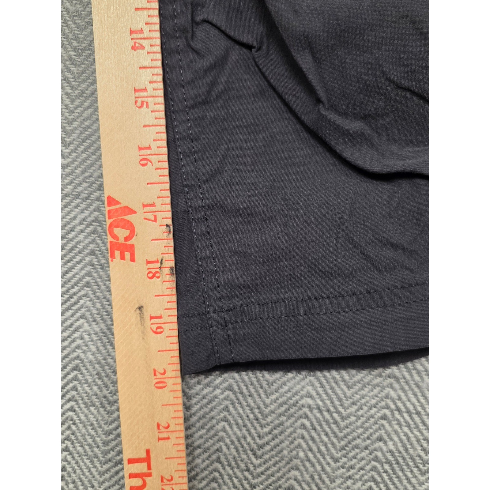 Eddie Bauer Womens Rainier Capri Pant Gray Hiking Outdoor Ruched Size 12 1258037