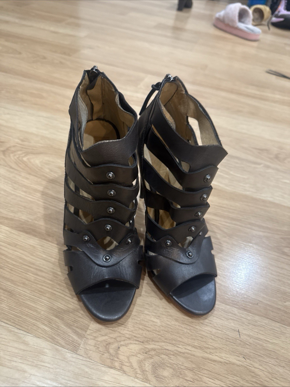 L.A.M.B. Women’s Gladiator Heels – Size 7.5M