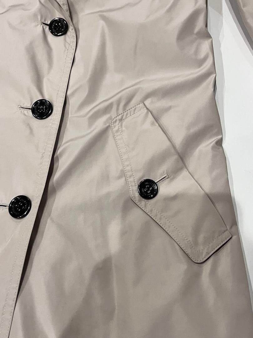 BURBERRY London nylon trench coat size 38