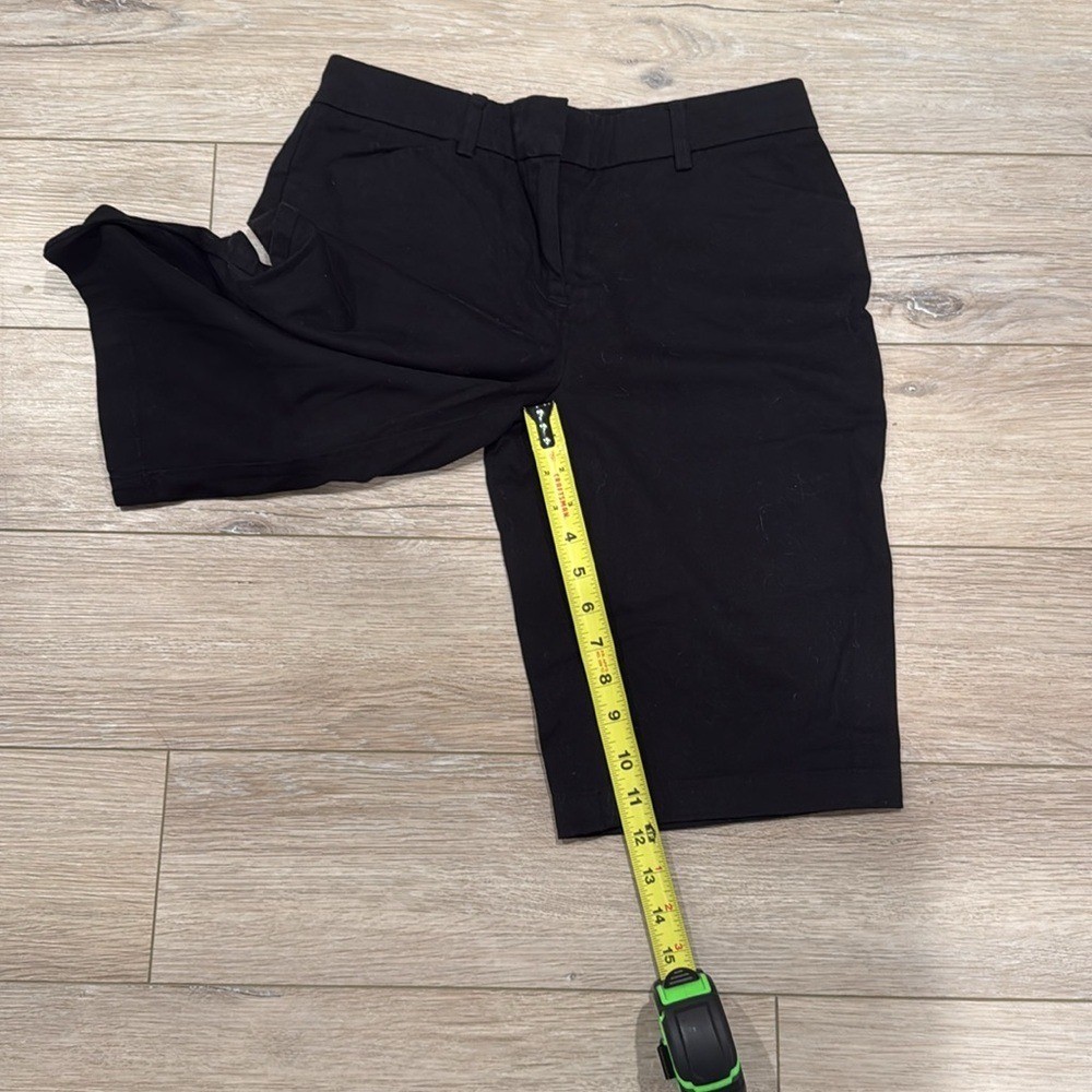 Jones New York Sport 98% Cotton/2% Elastane Stretch Women’s Bermuda Short Size 4