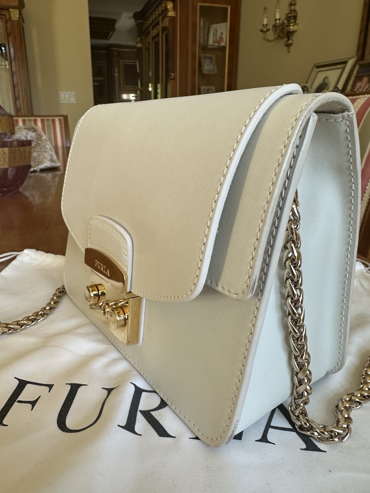 Furla Metropolis Crossbody Leather Bag With 3 Interchangeable Covers