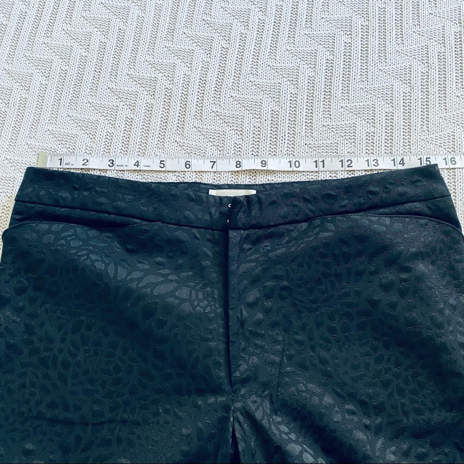 Vintage Jack Henry black giraffe print pants