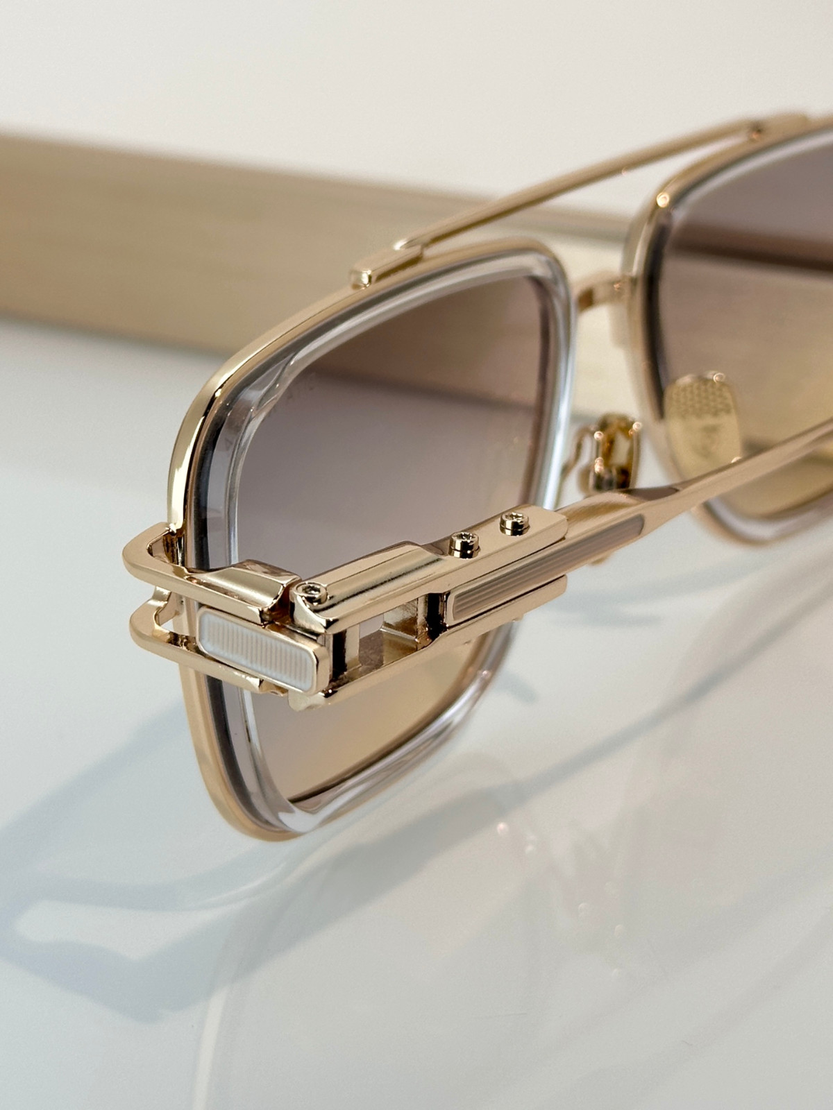 DITA KUDRU DTS436-A-01 Titanium Sunglasses Gold Gray Gradient 61mm Japan