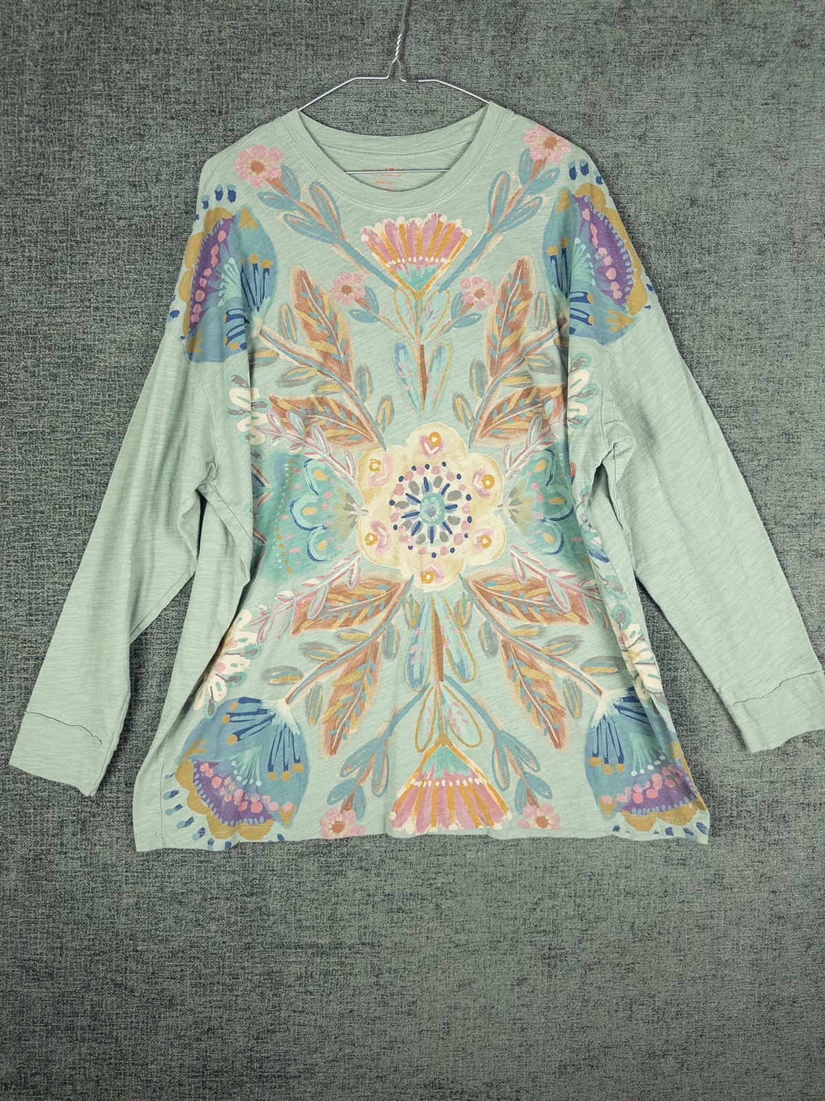 Natural Life Allover Floral Print Long Sleeve Tee Womens One Size Sage Green Boh
