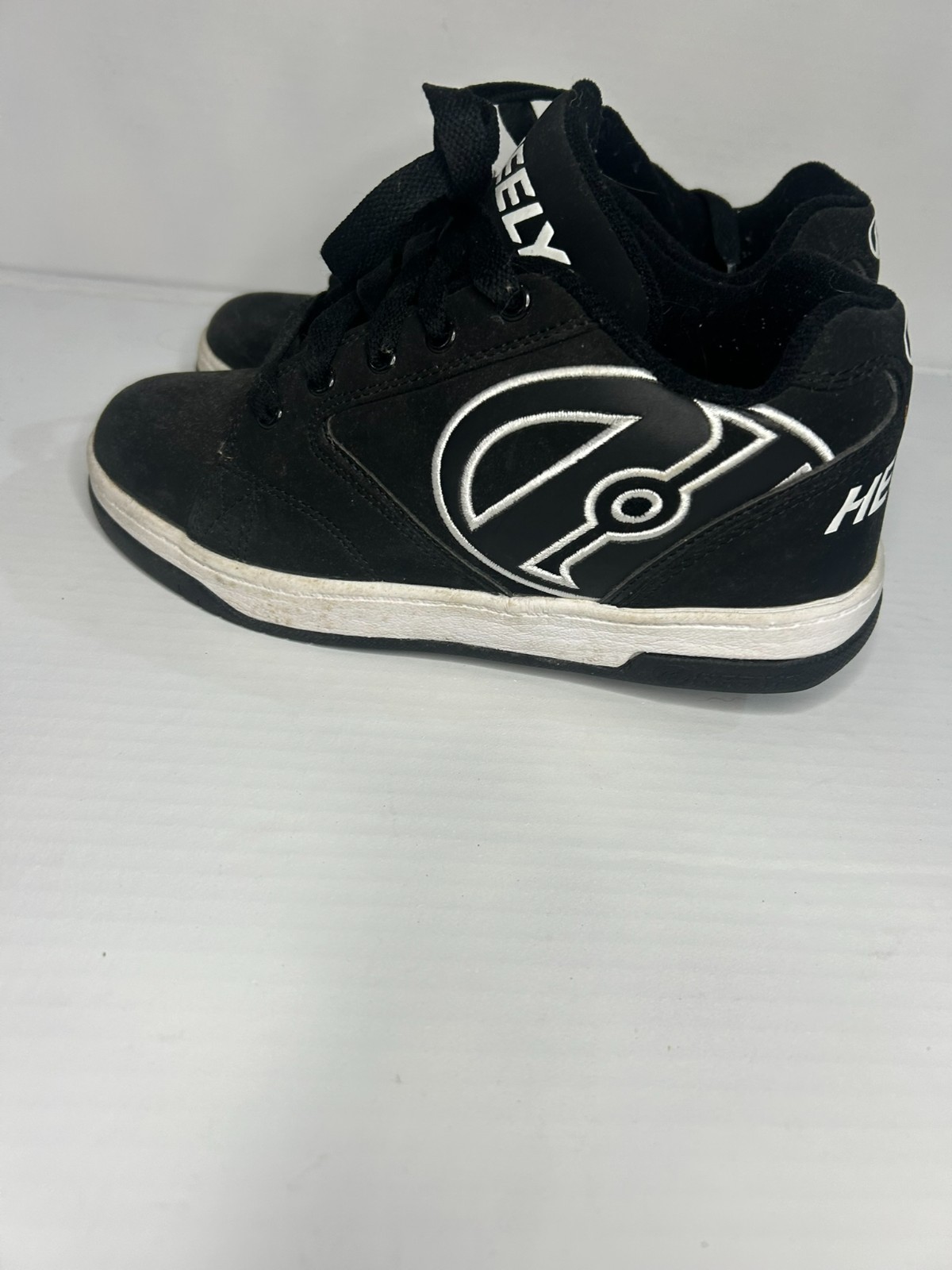 The Original Heelys – Youth size 4