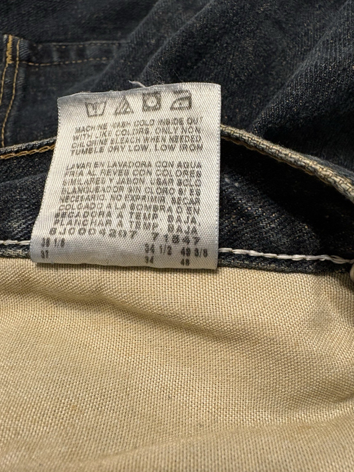 Wrangler Men’s Blue Dark Wash Denim Jeans Straight Regular Fit Mid Rise 36/32-34