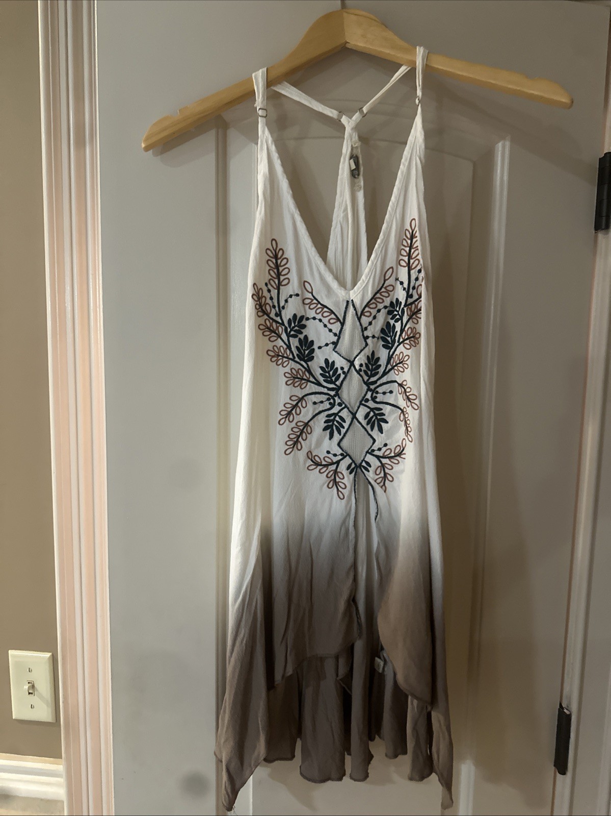 Gimmicks Bke Womens Tank Top Size Small Boho Floral Beach Embroidered Ombre Mesh