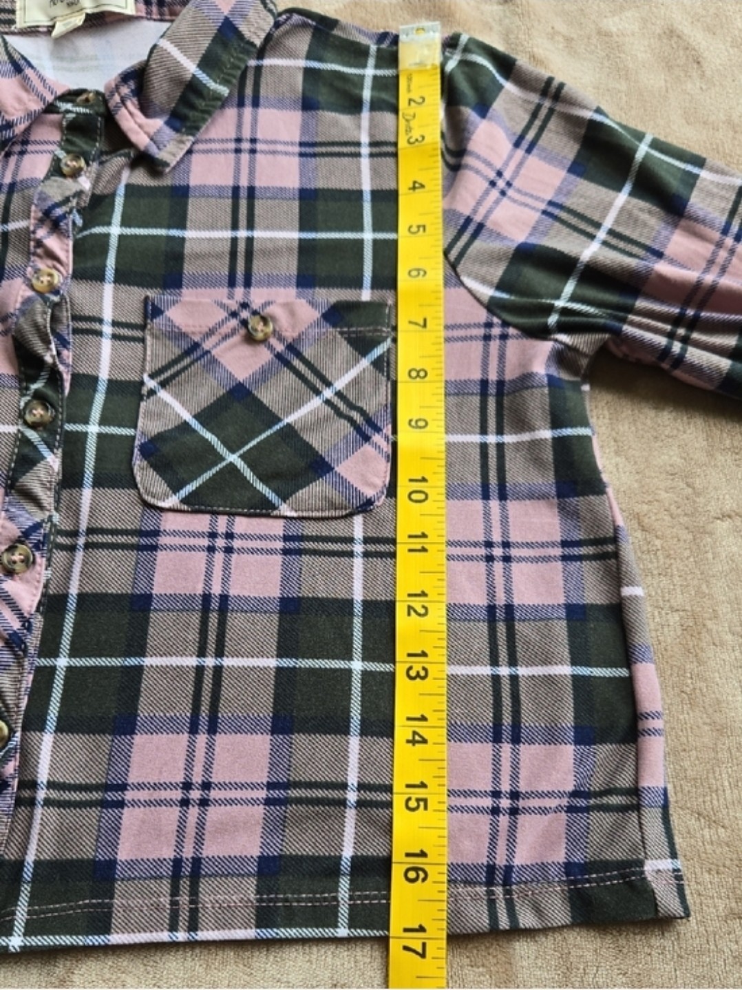no comment NY.LA Women’s M Pink/Black Plaid Cropped Button-Up