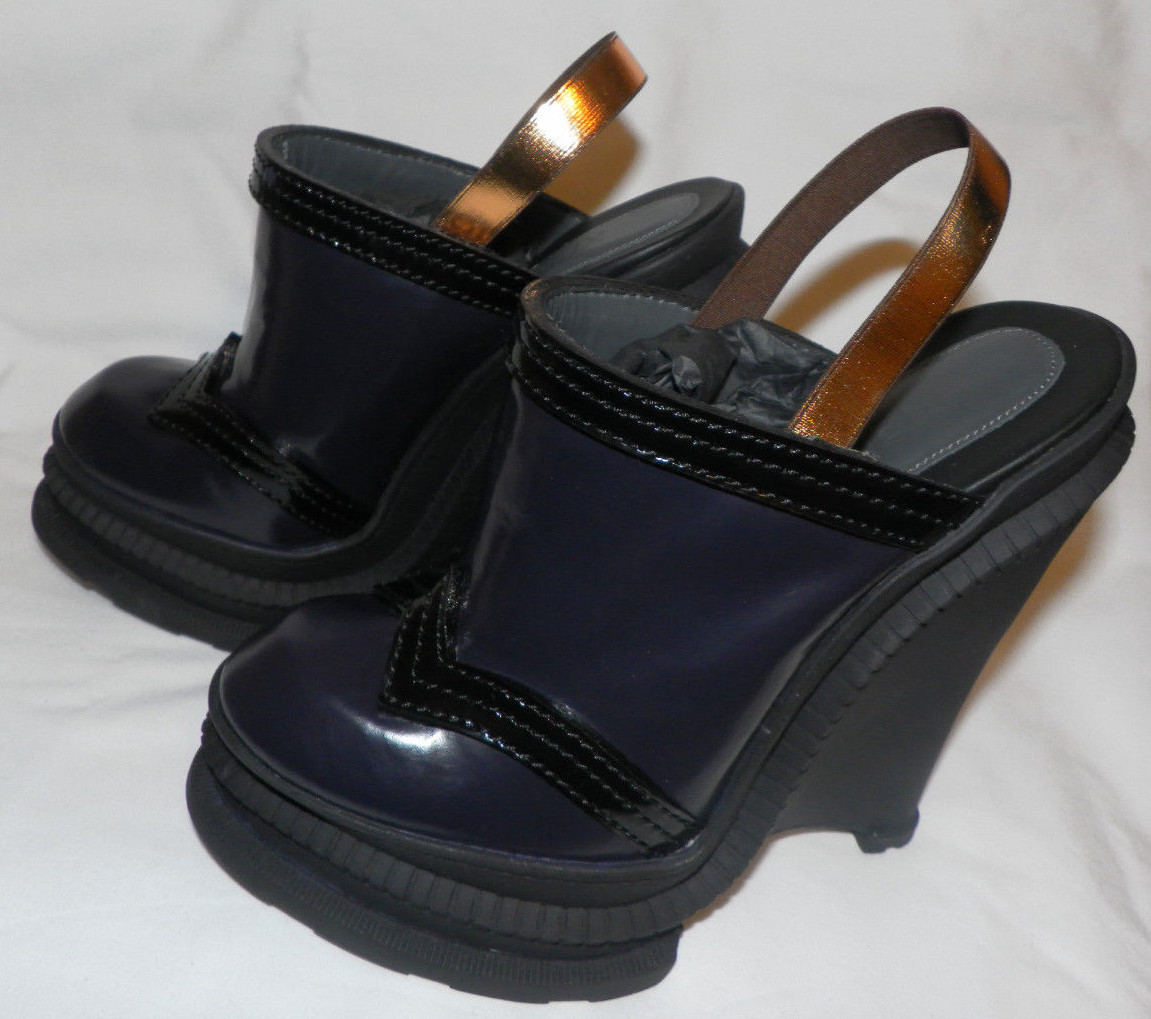 KENZO WEDGE CLOG BLACK & DEEP PURPLE HIGH HEEL WEDGE LEATHER SANDALS Sz. 38
