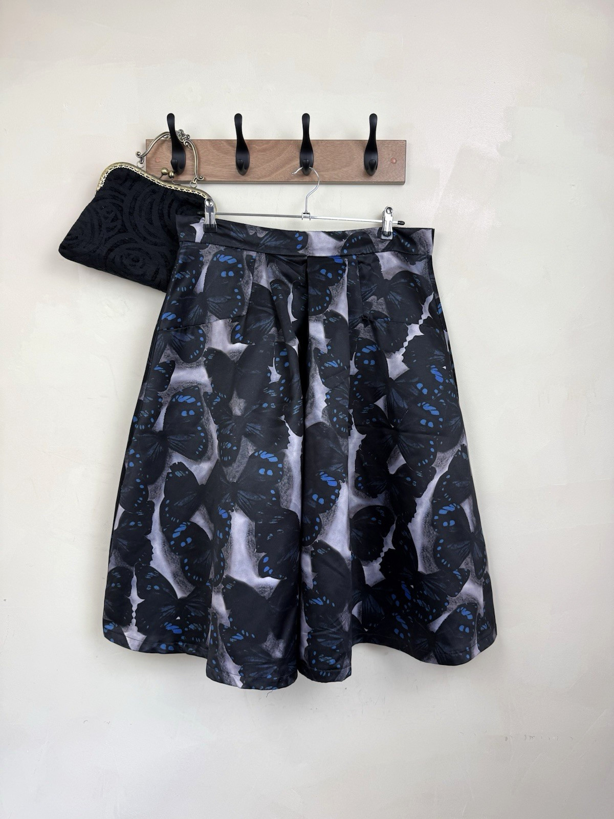 Jolie Moi Full Midi Satin Skirt UK16 Navy Butterflies Pattern 50s Whimsy Goth