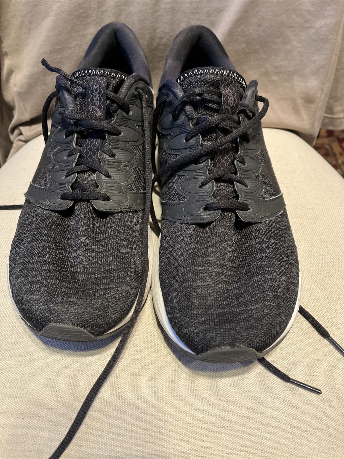 ASICS Road Hawk FF 2 Size 14 ￼