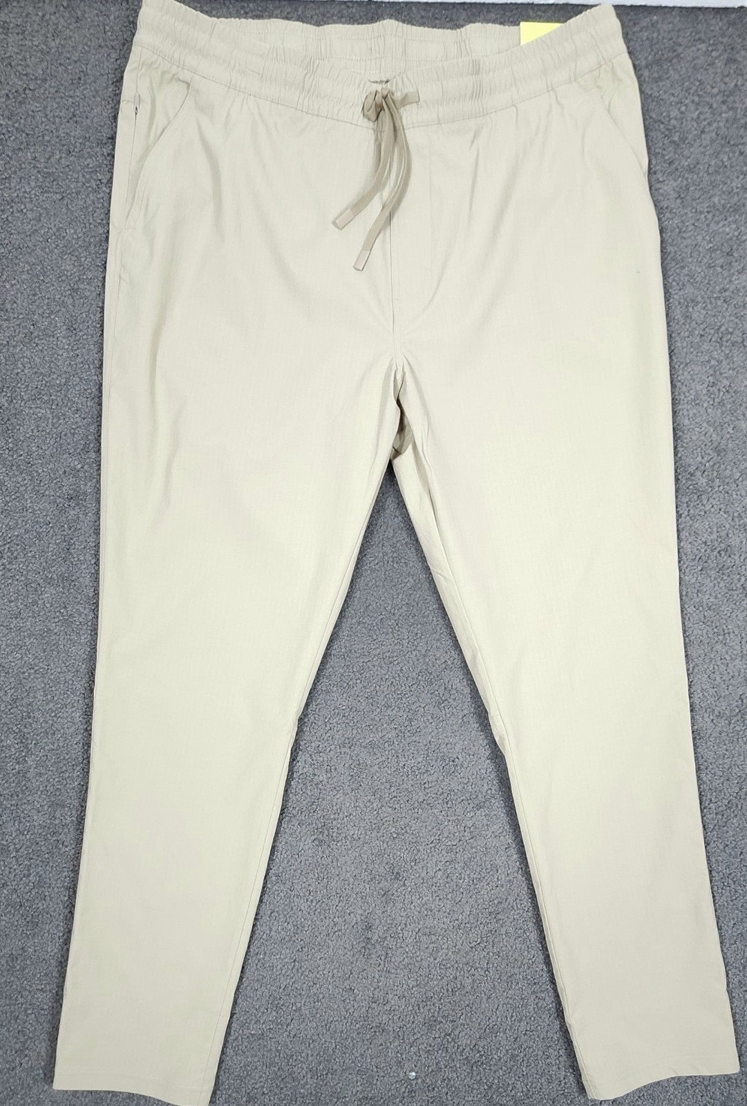 Men’s Jogger Pants L Beige Ripstop Nylon Lightweight All In Motion Zip Pocket
