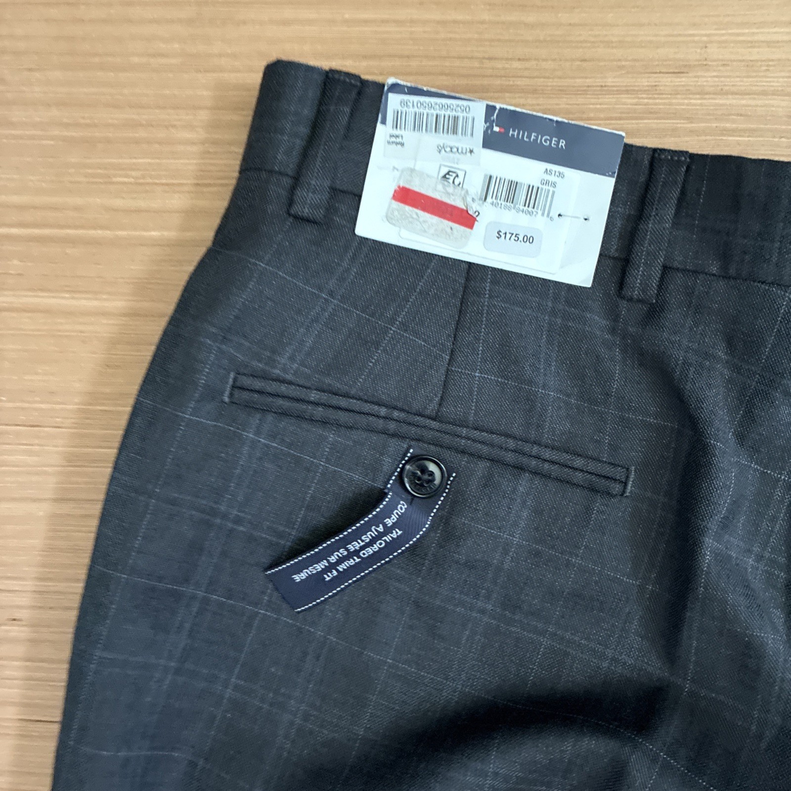 Tommy Hilfiger Men’s Size 32×32 Tailored Trim Fit 100% Worsted Wool Pants