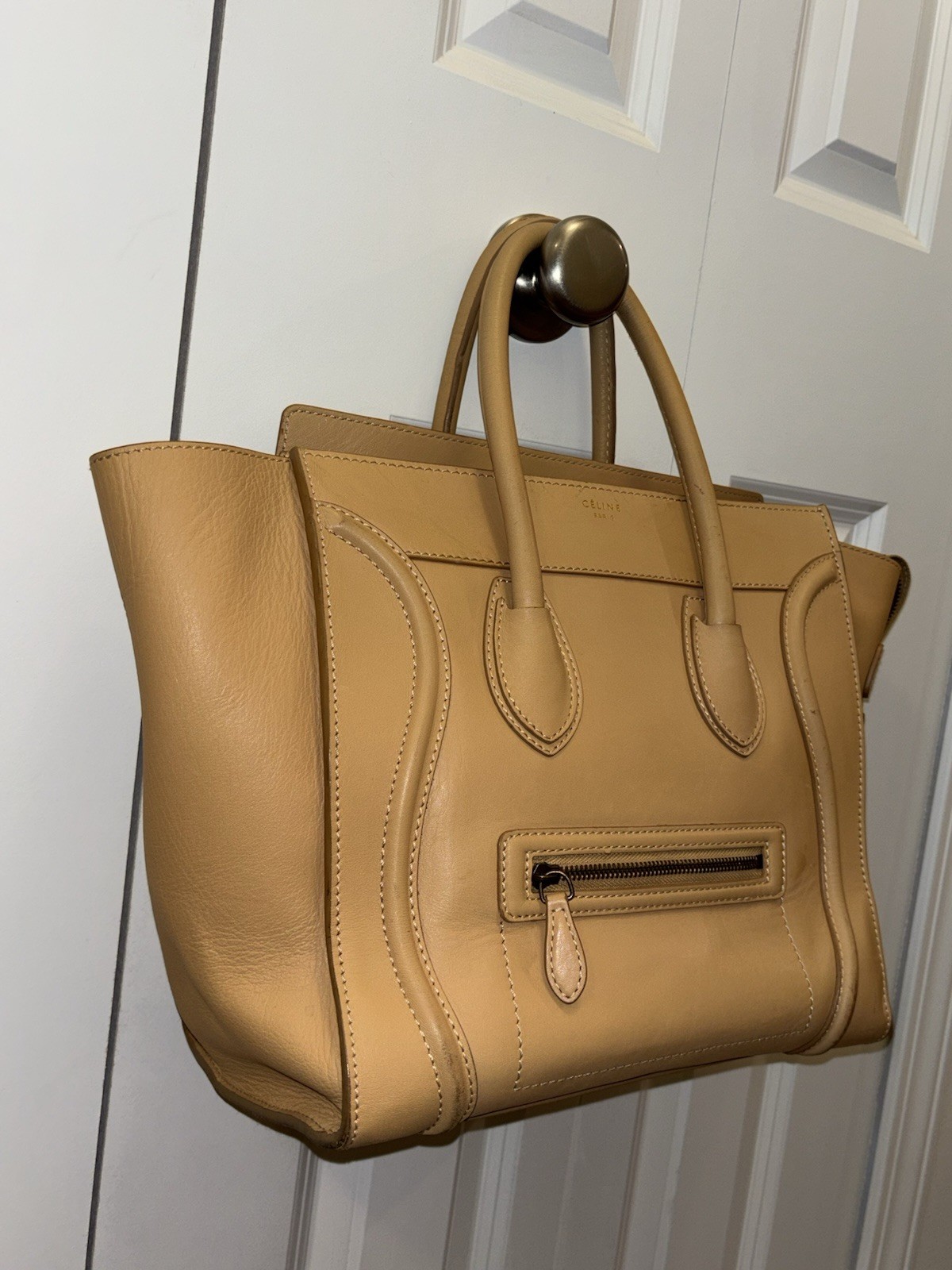 Celine Luggage Phantom Tote Handbag Beige Leather Micro Shopper 12x11x10