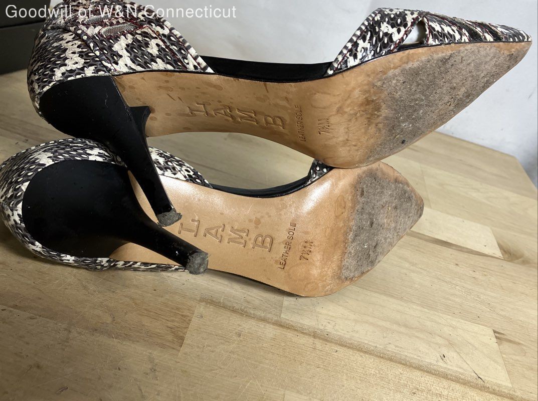 L.A.M.B. Black White Snakeskin Print D’Orsay Pointed Toe Heels Women’s Size 7.5M