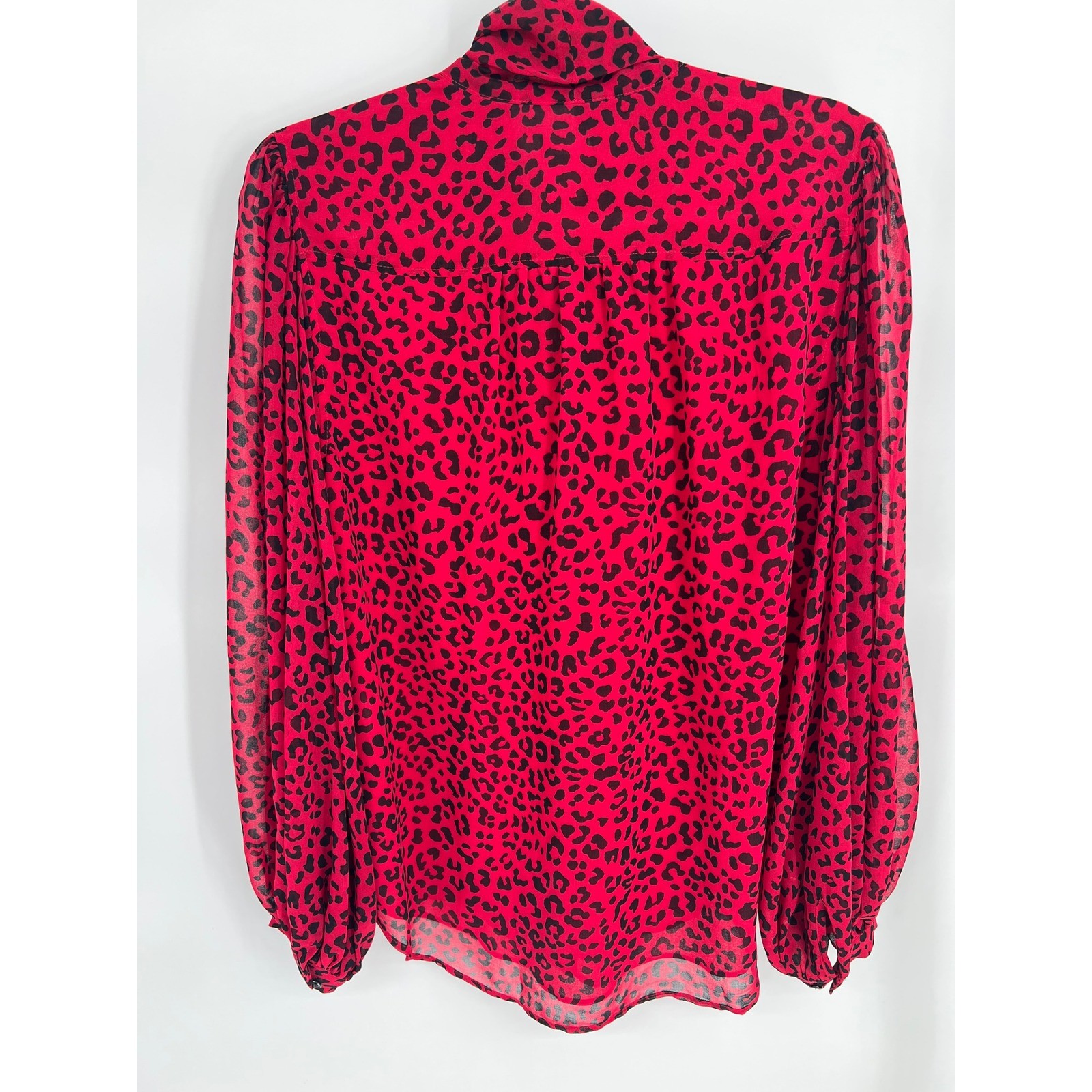 Chico’s Red Black Leopard Print Tie Neck Balloon Sleeve Chiffon Blouse Size 1