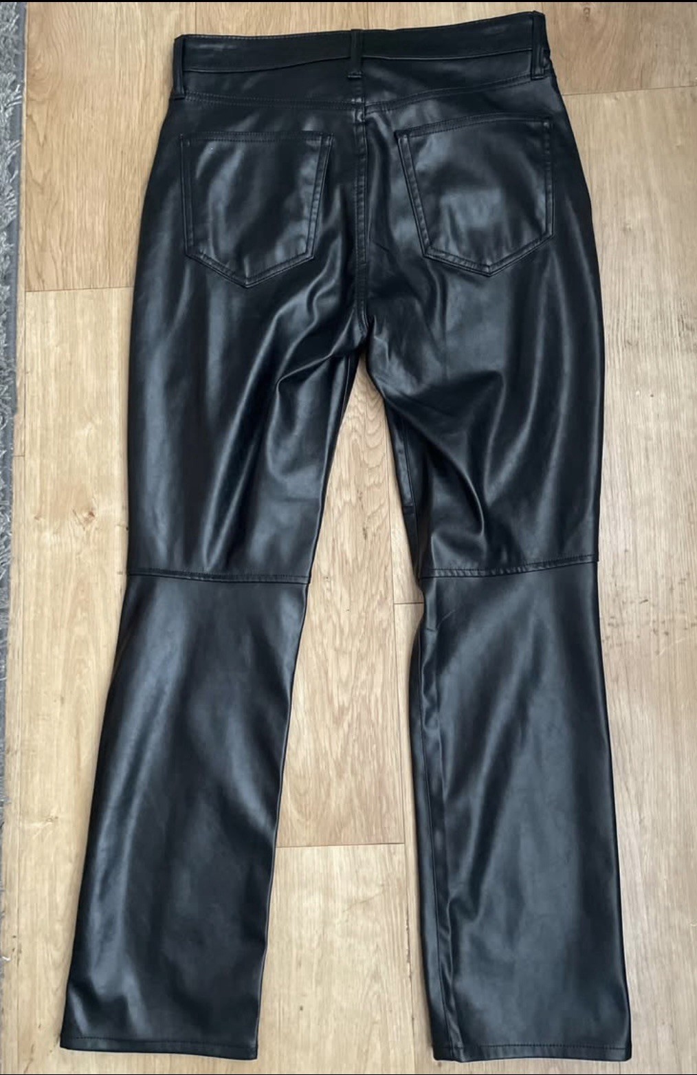 GAP Women’s Black Solid Pants Slim Fit High Rise Regular Size 28