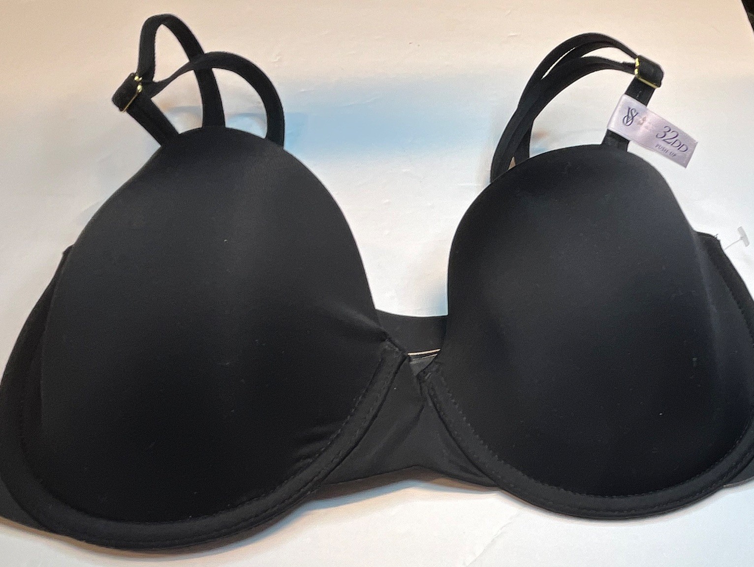 Victoria’s Secret 32DD Black Underwired Padded Strapless Convertible Push Up Bra