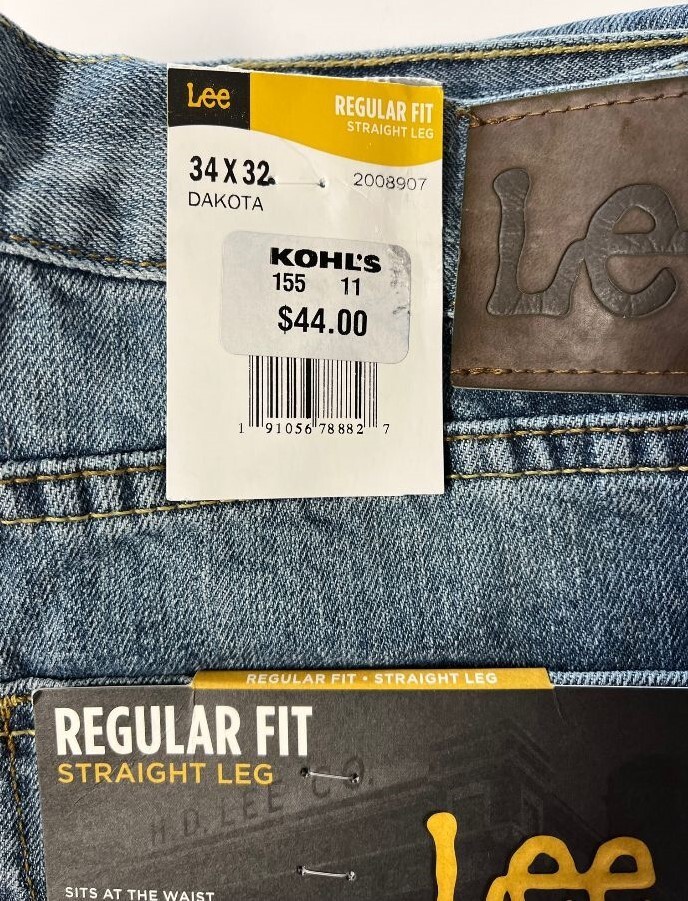 Lee Men’s Regular Fit Jeans Size 31, 33, 34, 36 or 38 NEW 100% Cotton Ret $44.00