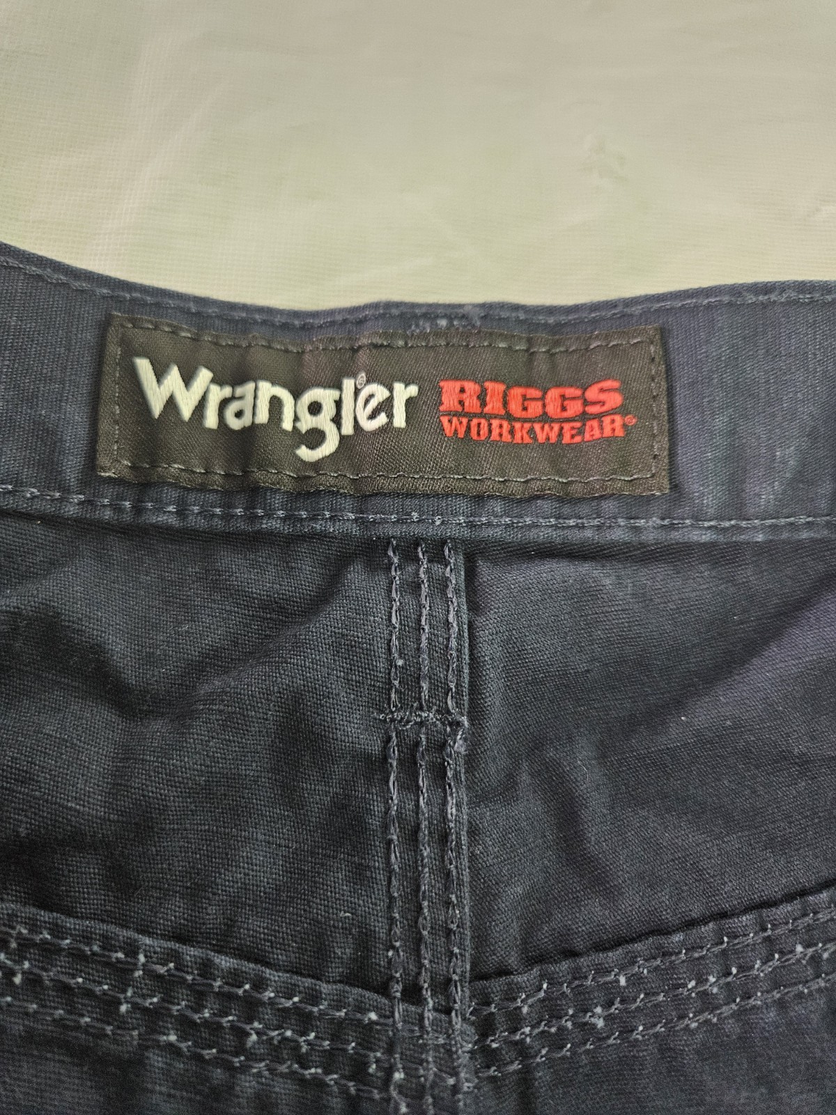 Wrangler Riggs Workwear Carpenter Short Men 44×10.5″ Blue Hammer Loop Canvas