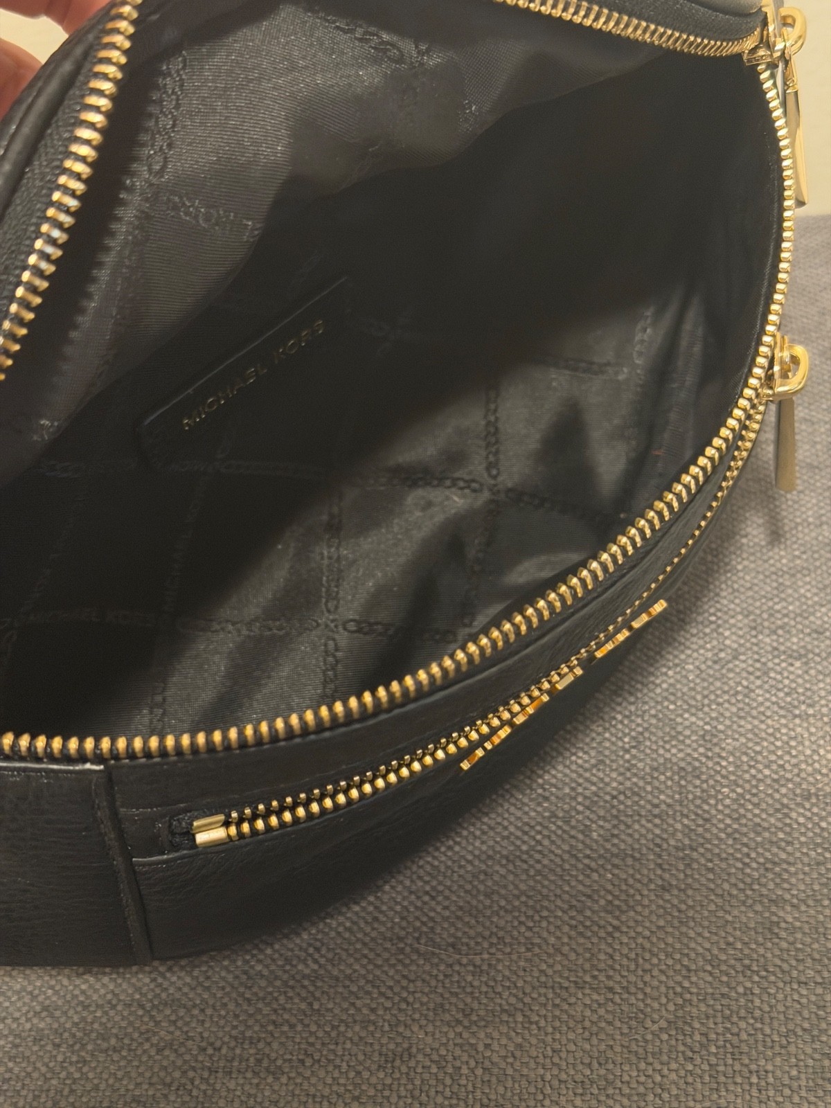 Michael Kors Mott Convertible Belt Bag Black Leather Gold Hardware