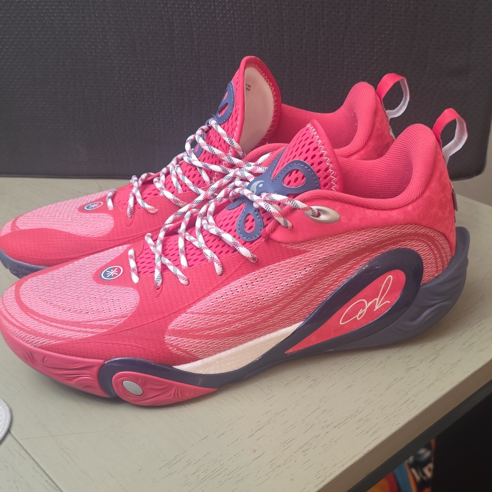 adidas Men’s Low Top Basketball Sneakers Lace-Up Pink Navy White Athletic